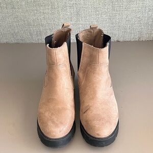 Brown suede Old Navy ankle boots